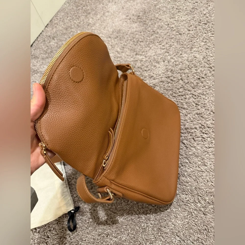 New Quince Italian Leather Foldover Crossbody in Cognac - Picture 13 of 15